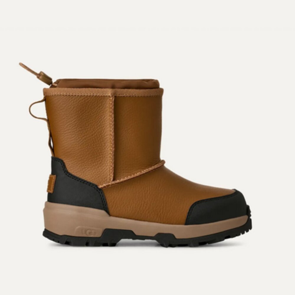 🇨🇦  UGG Toddlers / Big Kids' Adirondack Boot XXV Pull-On